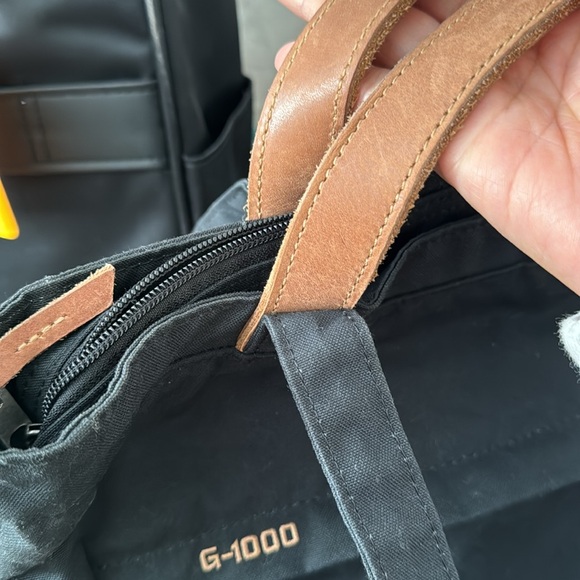 Hardly used , ORIGINAL - Picture 3 of 5